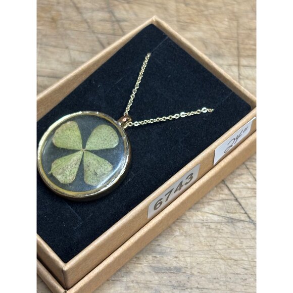 Four-Leaf Clover Pendant Necklace With Gold-Tone Chain - Picture 1 of 5